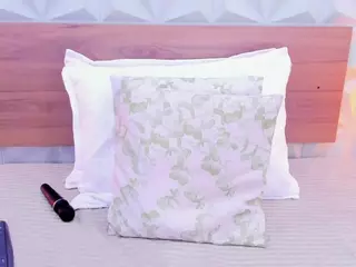 LUNALEEE's Live Sex Cam Show