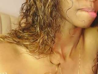 valery-swan Live Webcam on CamSoda
