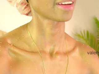 valery-swan live cam preview