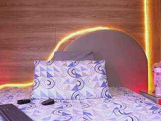 violeta-evanz webcam