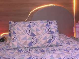 violeta-evanz Live Webcam on CamSoda