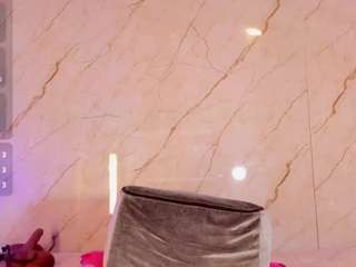 evonye Live Webcam on CamSoda