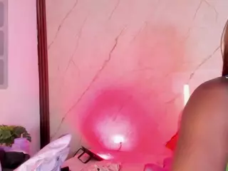 Evonye's Live Sex Cam Show