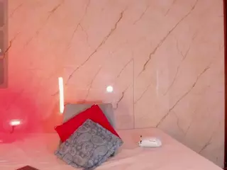 Evonye's Live Sex Cam Show