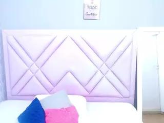 LEXA's Live Sex Cam Show