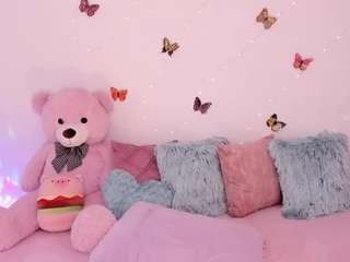 zara torres live webcam show