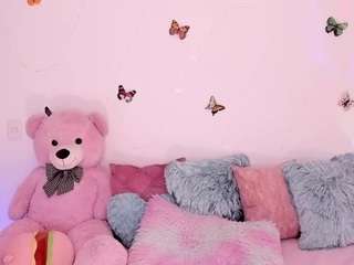 zara torres live cam preview