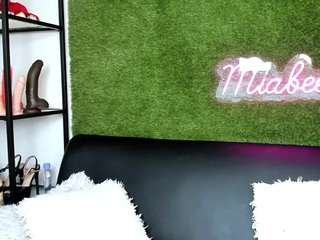 miabeex