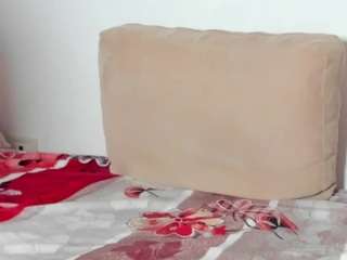 ahriangel01 live cam profile