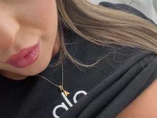sophiekitty webcam