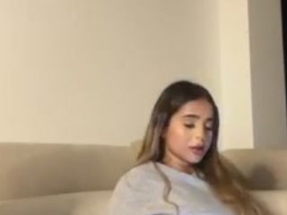 HIDDEN CAM - Friend is here, 150 tks to play with him