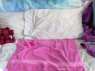bunnycheekz live cam preview