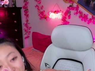 mysweetsofie Live Webcam on CamSoda
