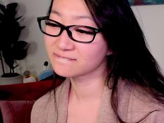 Live webcam model mysweetsofie on Soda Cams