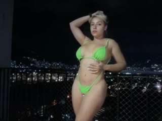 candy-sam28 from CamSoda