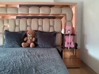 candy-sam28