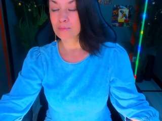 le modèle anamills est en webcam porno dans un show sur le site camsoda, il possède les tags suivants: athletic,play,yoga,upskirt,toys,striptease,spanking,drinking,pretty,smoking,moaning,milf,middle aged,mature,lovense,hazel eyes,fetish,feet,big tits,brown hair