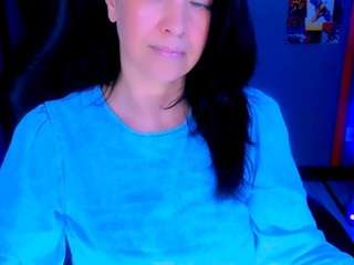 le modèle anamills est en webcam porno dans un show sur le site camsoda, il possède les tags suivants: athletic,play,yoga,upskirt,toys,striptease,spanking,drinking,pretty,smoking,moaning,milf,middle aged,mature,lovense,hazel eyes,fetish,feet,big tits,brown hair