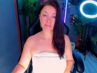 anamills live cam preview