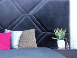 cristallrose69 Live Webcam on CamSoda