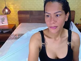 bootyliciousss's Live Sex Cam Show