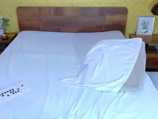 bootyliciousss's Live Sex Cam Show