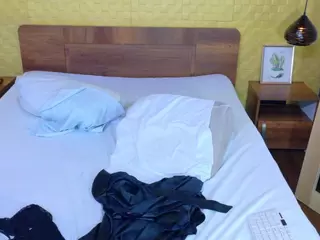 bootyliciousss's Live Sex Cam Show