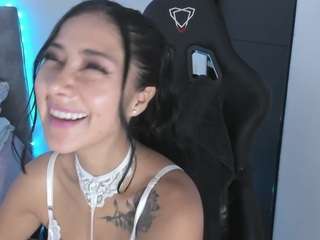  nicolepowell chat room