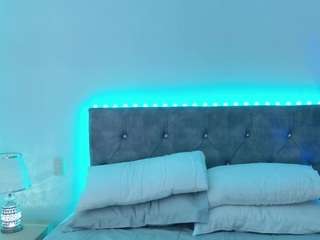 nicolepowell webcam