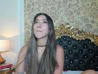 nicolepowell bongacams