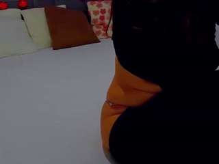 almafancy's CamSoda show and profile