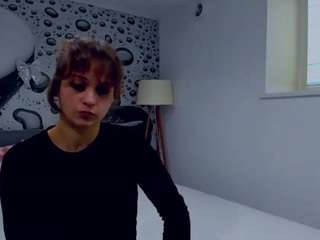 almafancy live cam profile