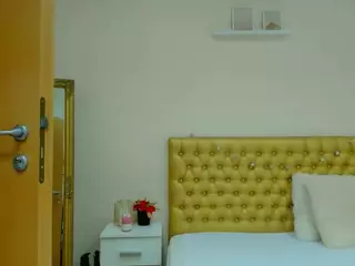 almafancy's Live Sex Cam Show