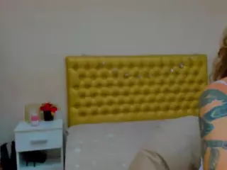 almafancy's Live Sex Cam Show