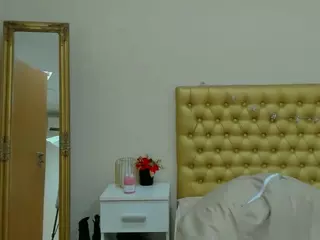 almafancy's Live Sex Cam Show