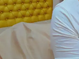 almafancy's Live Sex Cam Show