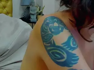 almafancy's Live Sex Cam Show