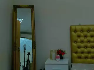 almafancy's Live Sex Cam Show