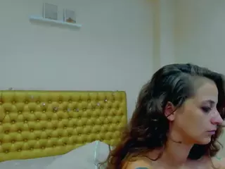 almafancy's Live Sex Cam Show
