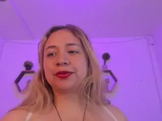 elissh's Live Sex Cam Show