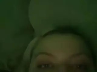 strawberryluvxo's Live Sex Cam Show