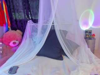 lolaonline Live Webcam on CamSoda