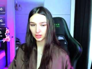 veronica-larson