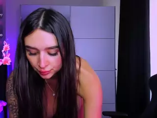 veronica-larson's Live Sex Cam Show