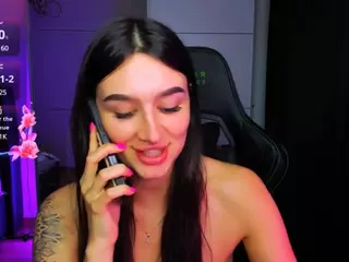 veronica-larson's Live Sex Cam Show