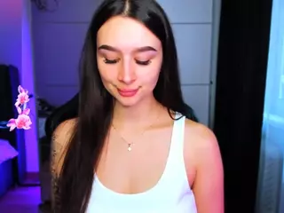 veronica-larson's Live Sex Cam Show