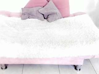 Live webcam model april-roses on Soda Cams