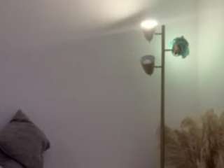 april-roses webcam
