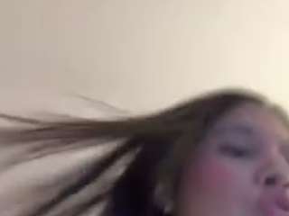 april-roses webcam