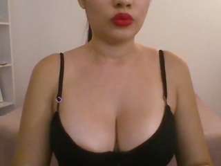 APRIL-ROSES live webcam show
